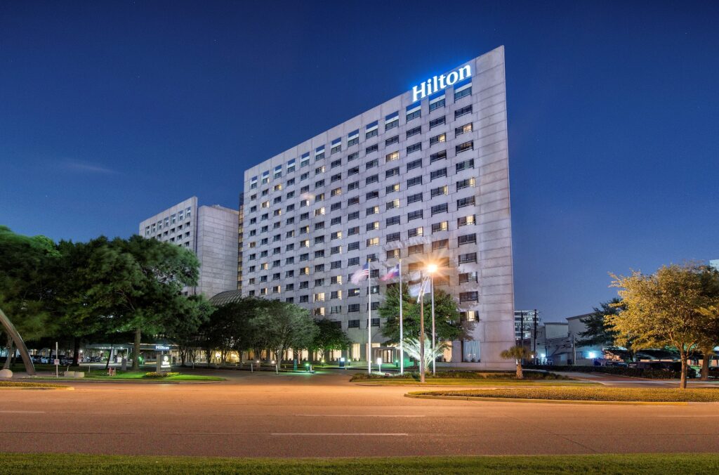 13 - 26 Hilton Houston Post Oak